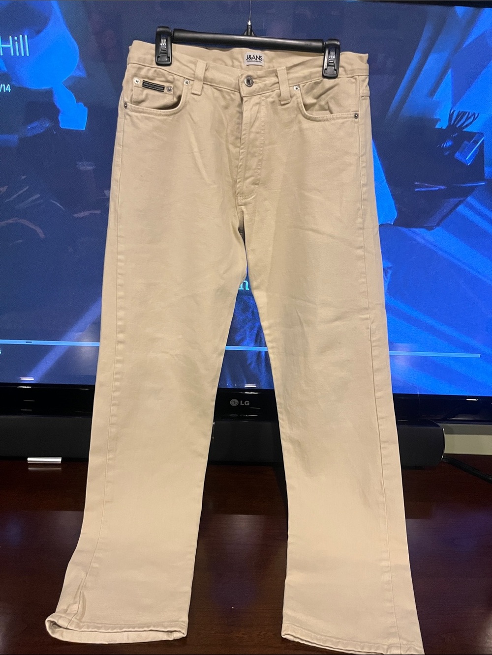 Vintage J&ANS Dolce & Gabbana Unisex Tan Straight Leg Jeans. Size 32.